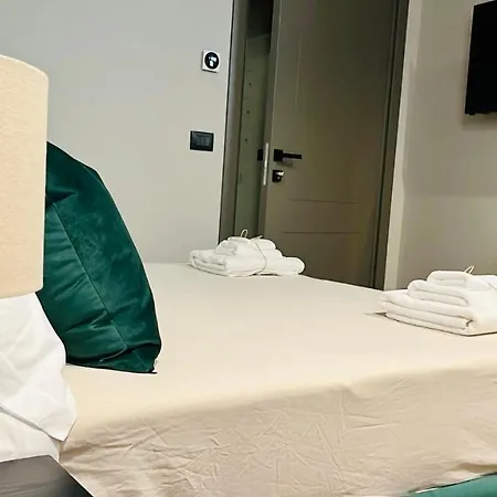 Palazzo Gatto Bianco Hotel *